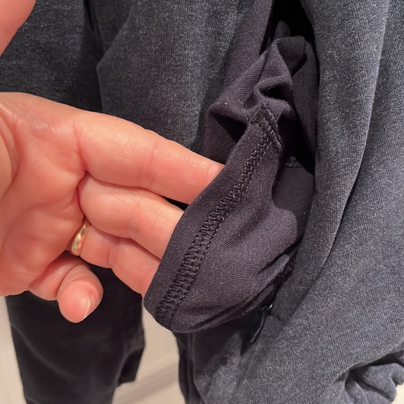 ❤️SOLD❤️Lululemon After All Pullover Naval Blue French Terry - Picture 4 of 10